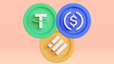 Stablecoin logos.